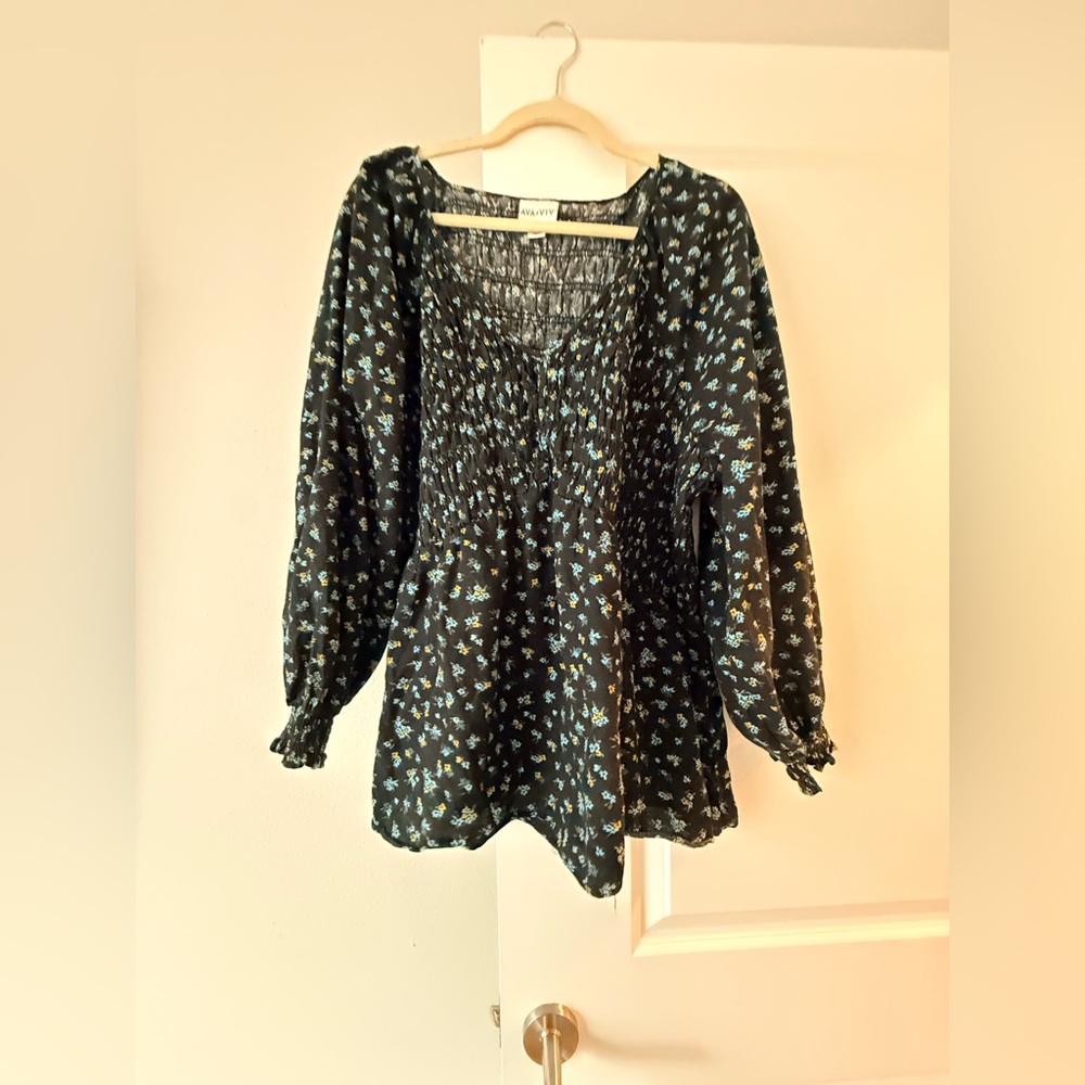 Ava & Viv Black Floral Smocked Peasant Blouse
